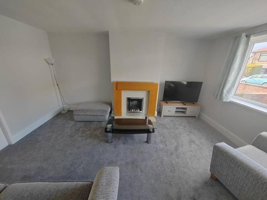 Ferienwohnung Cosy Brighouse 3 Bed House-Great For Contractors Exterior foto