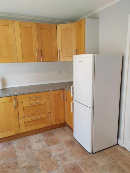 Ferienwohnung Cosy Brighouse 3 Bed House-Great For Contractors Exterior foto