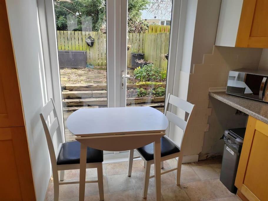 Ferienwohnung Cosy Brighouse 3 Bed House-Great For Contractors Exterior foto