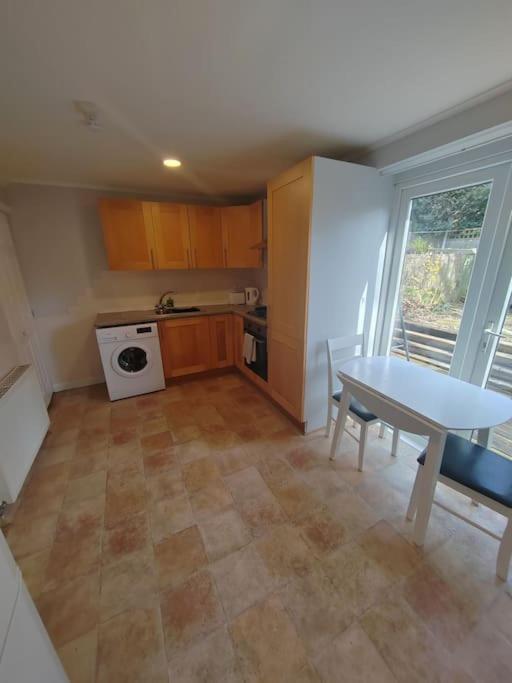 Ferienwohnung Cosy Brighouse 3 Bed House-Great For Contractors Exterior foto